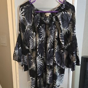 Studio West Monochrome Leaf Print Blouse